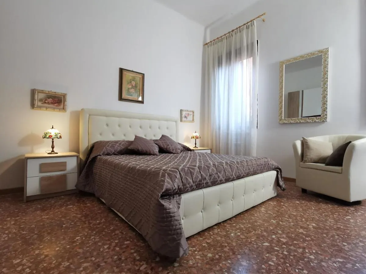 Garden Sabotino Apartment Venice Italy