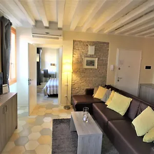 Apartment New Central And Spacious, Venice